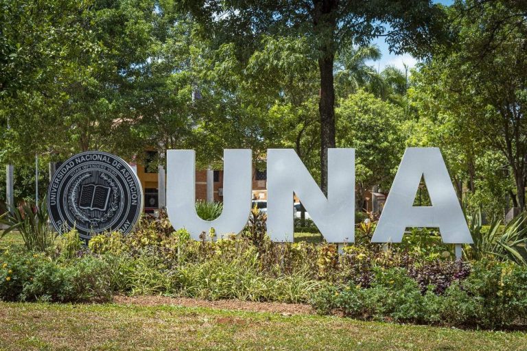 Alerta en la UNA por acoso sexual y digital: Ministerio de la Mujer interviene tras denuncias