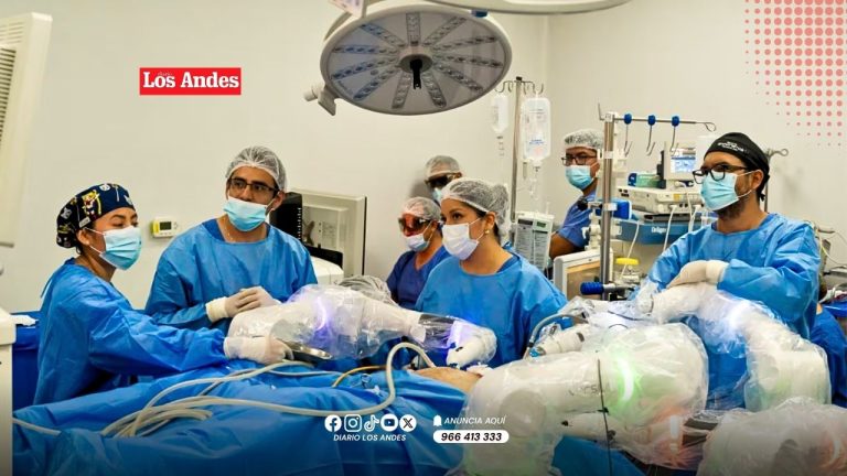 Arequipa: paciente con cáncer de próstata es operado con asistencia de un robot