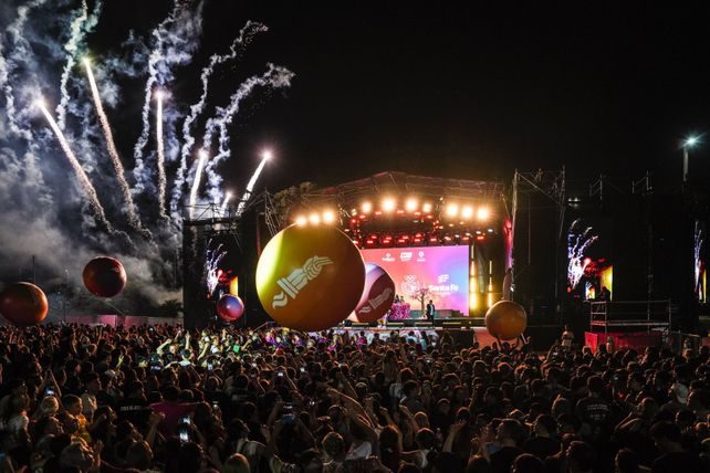 Argentina — Los Juegos Suramericanos cerraron con récord histórico de asistentes y fiesta en Santa Fe