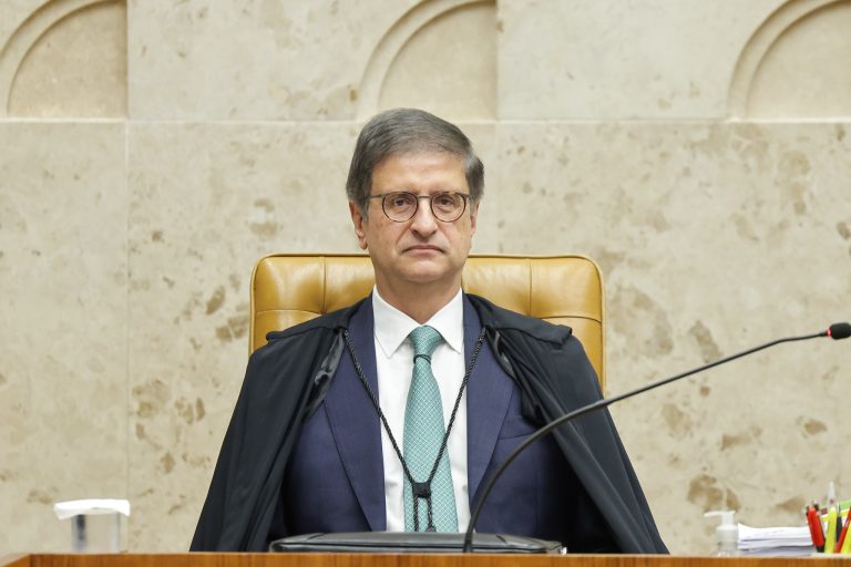 Brasil — PGR se manifesta a favor de semiaberto para “Débora do Batom”