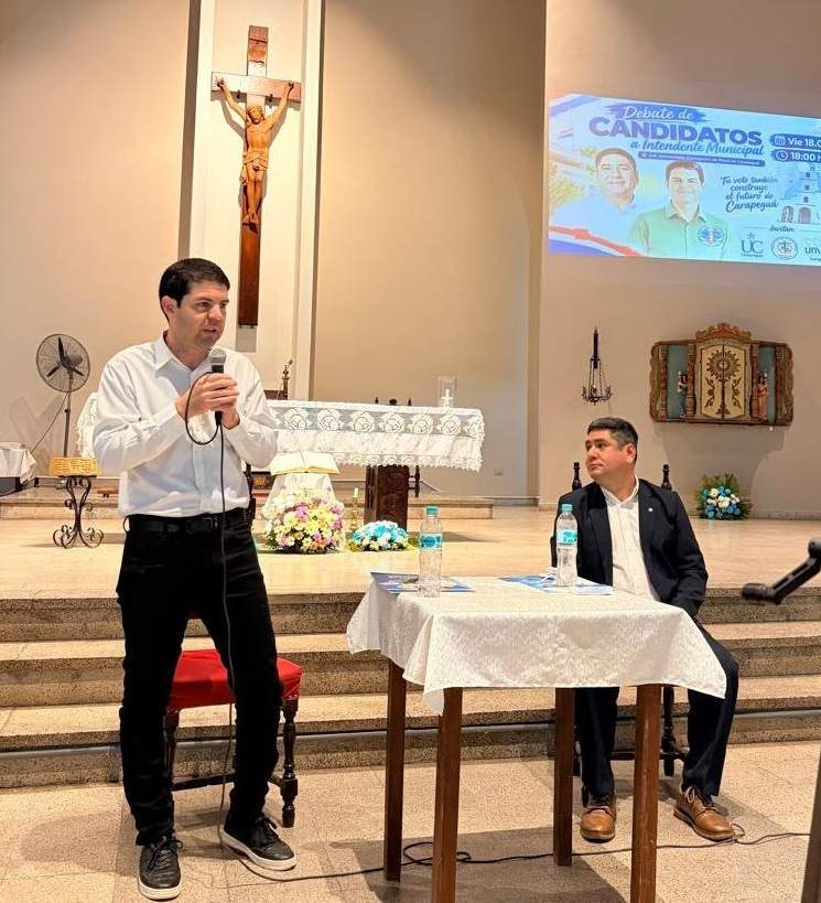 Candidatos a intendente presentan propuestas y asumen compromisos por el Cerro Bogarín de Carapeguá