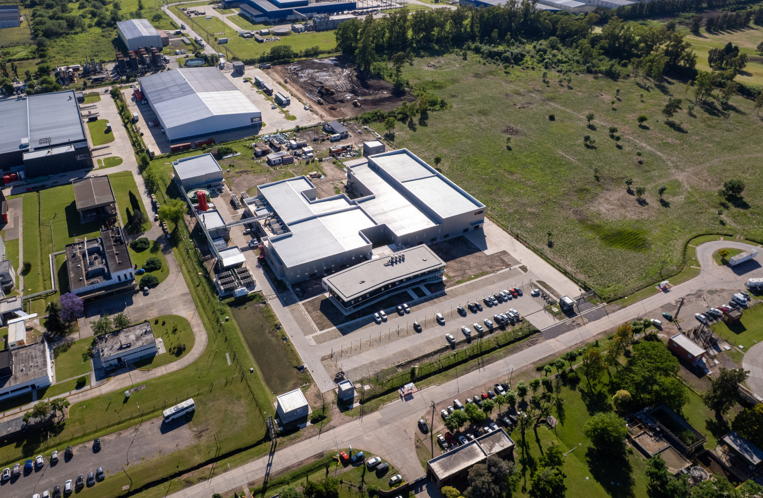 CDV pone en marcha su tercera planta de producción de vacunas y da un nuevo paso en su expansión global CDV pone en marcha su tercera planta de producción de vacunas y da un nuevo paso en su expansión global