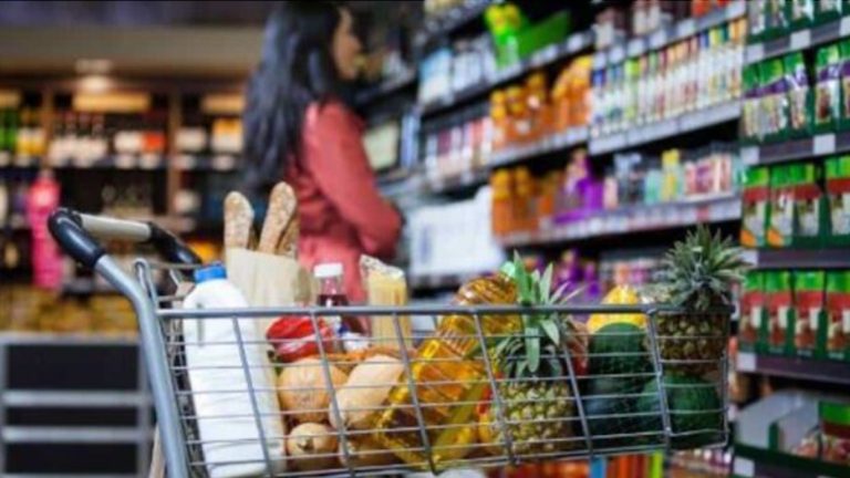 Cendas-FVM: costo de la canasta básica familiar en agosto se ubicó en 755,36 dólares