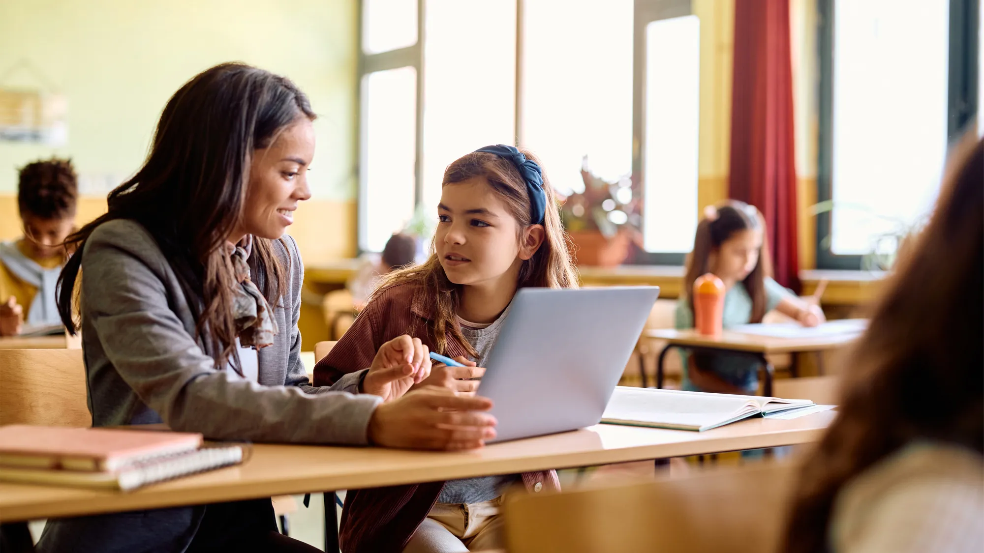 Cómo determinar el nivel de competencia en inglés académico de un estudiante multilingüe Cómo determinar el nivel de competencia en inglés académico de un estudiante multilingüe