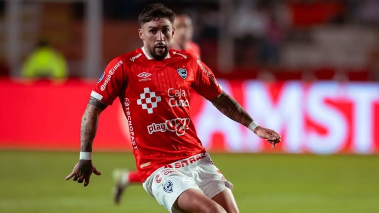 Conmebol cita a jugador de Cienciano por declaraciones