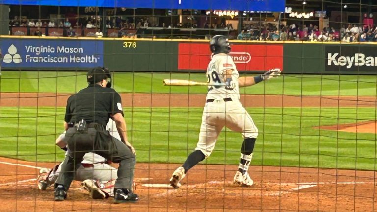 Dan Wilson no continuará como mánager de los Seattle Mariners en 2027