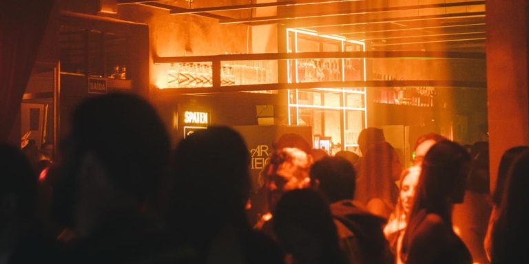 De Summer Eletrohits à Era de Ouro do Disco: Curitiba vai voltar no tempo neste fim de semana