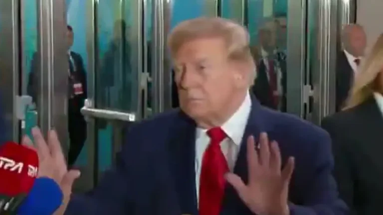 Donald Trump repreende repórter da CNN: “Não deveria estar aqui”