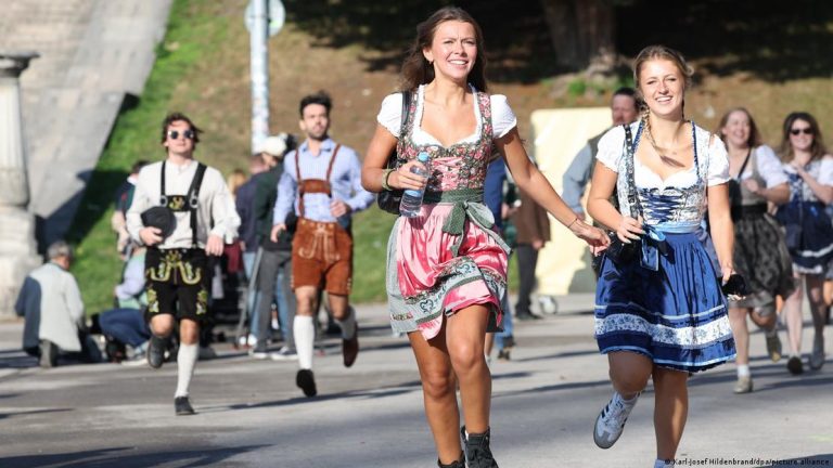 EL ALCALDE INAUGURA LA 191 OKTOBERFEST EN MUNICH: Esperan recibir seis millones de visitantes