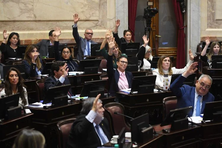 El peronismo avaló el blindaje de los cambios a la reforma a la Carta Orgánica del BCRA
