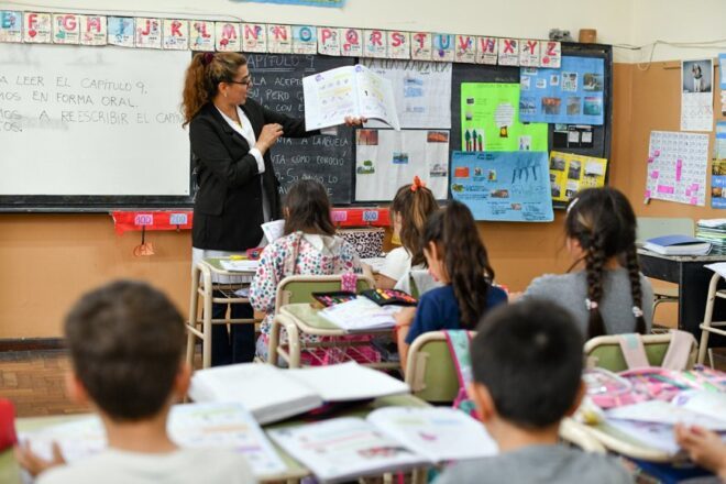 Faltan maestras: el CGE designa a docentes de nivel inicial y especial para primarias de Colón y Diamante