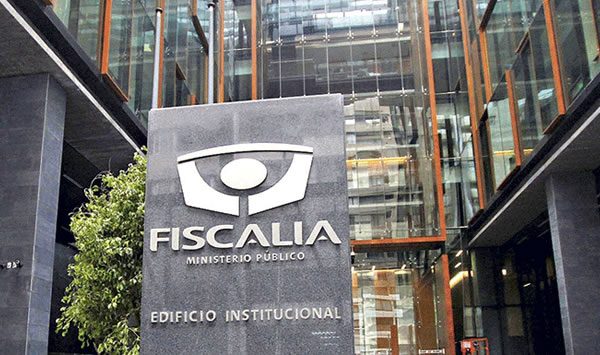 Fiscalía investigará denuncia de parlamentarios de oposición por delito a la Ley de Inteligencia