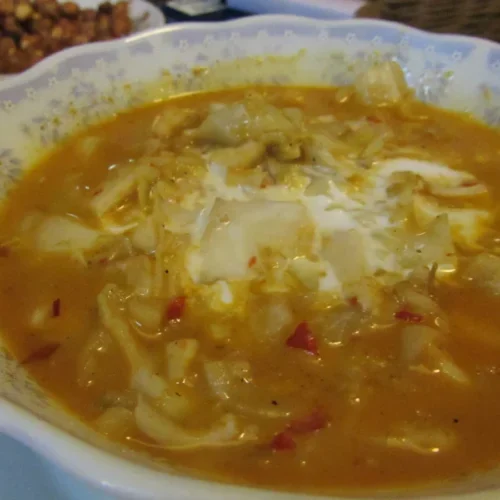 Fish Amok: Curry de Peixe Cambojano com Coco e Kroeung