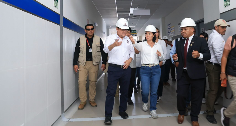 Fujimori cuestiona demora del Congreso en pedido de facultades