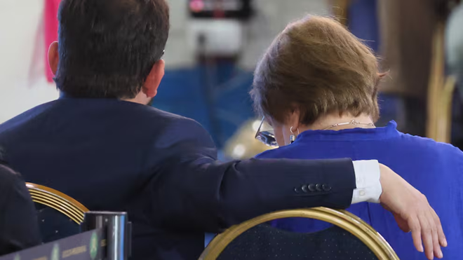 Inédita declaración conjunta Bachelet-Boric abre debate sobre RR.EE. y su rol opositor