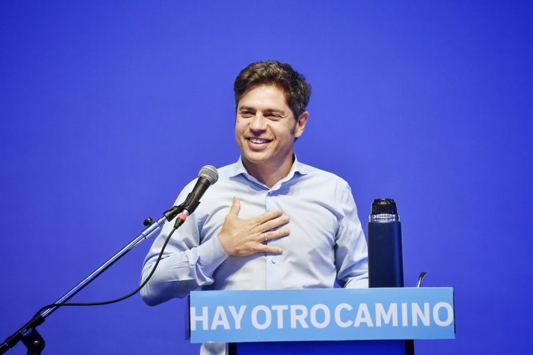 Kicillof también aterriza en EE.UU. con hoja de ruta propia: inversores, Mamdani y discurso en Columbia