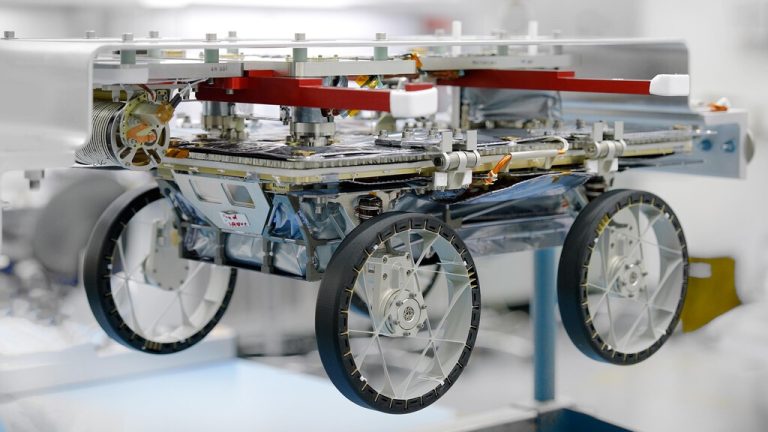 La NASA va a mandar a la Luna tres robots que decidirán por sí solos cómo explorarla