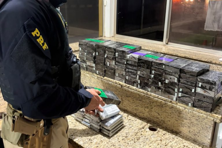 Los celulares de alta gama copan las  incautaciones en la frontera esta semana