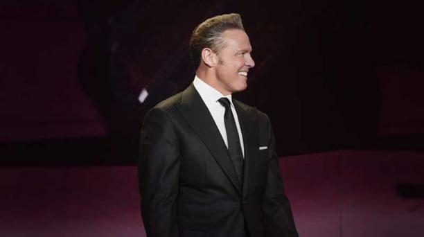 Luis Miguel confirma su regreso a los escenarios con nueva gira para 2027 Luis Miguel confirma su regreso a los escenarios con nueva gira para 2027