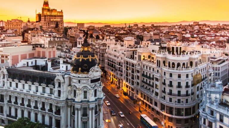Madrid vive su mejor verano hotelero: récord de visitantes y fuerte crecimiento del empleo