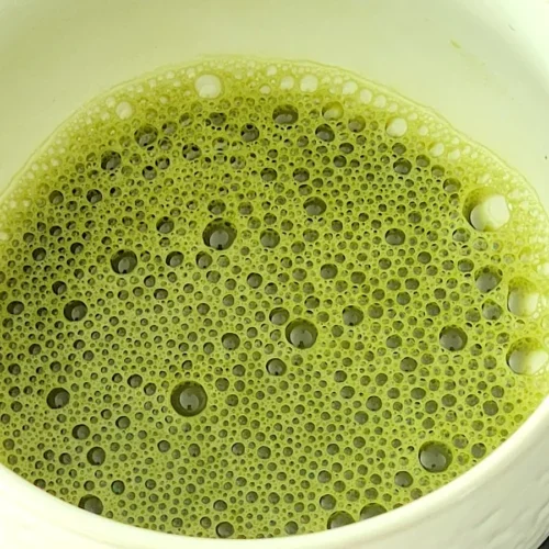 Matcha: O que é, qual o sabor, como preparar e tomar