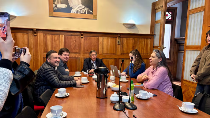 Oposición extrema tono contra Kast y exige aclarar alcances del Escudo de las Américas