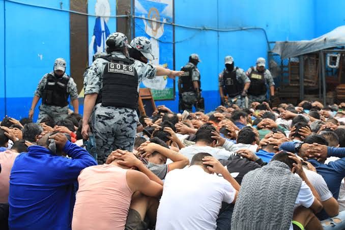 Perú — Presidenta llama terroristas a las organizaciones criminales