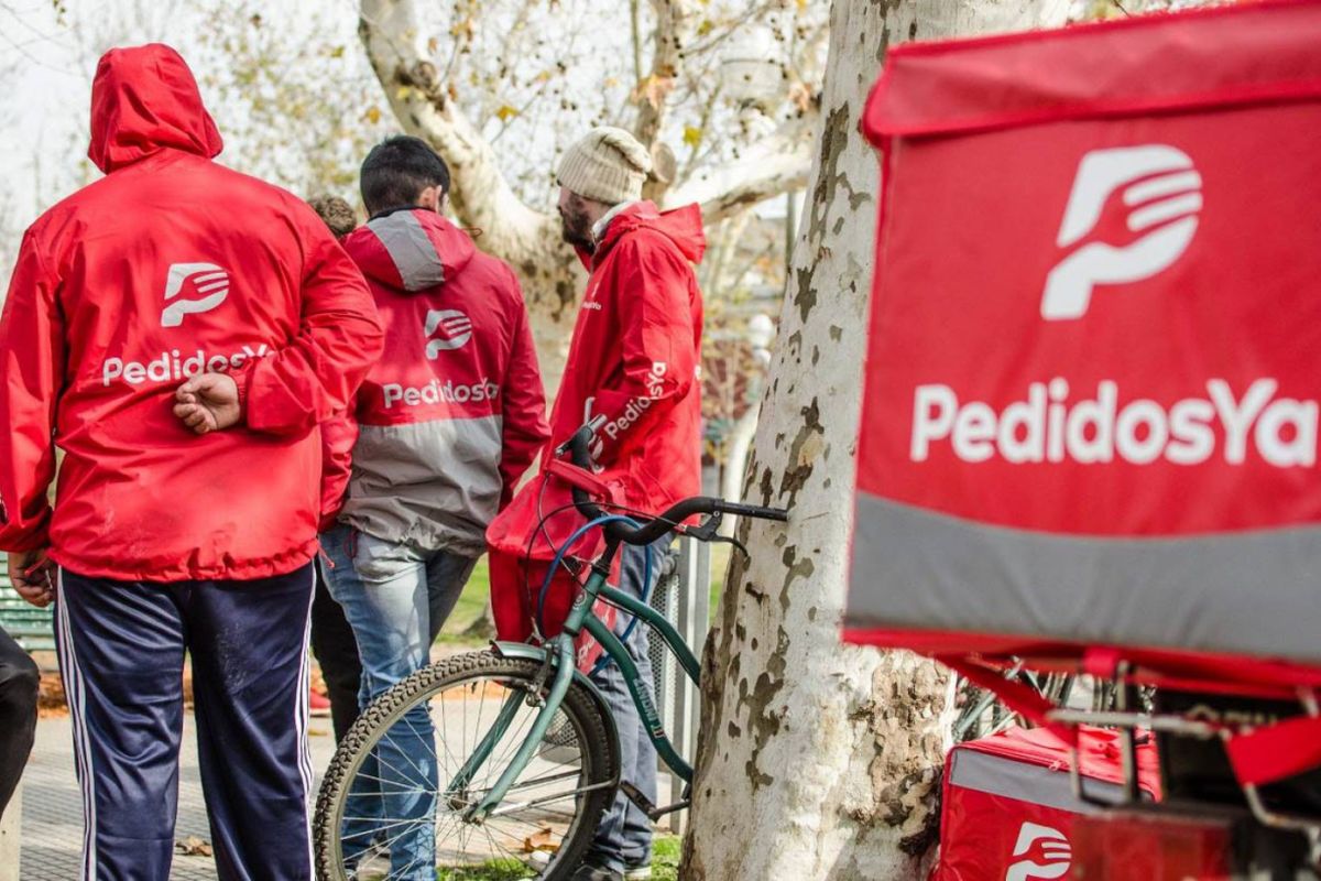 Piden crear estaciones de descanso para repartidores de apps de delivery Piden crear estaciones de descanso para repartidores de apps de delivery