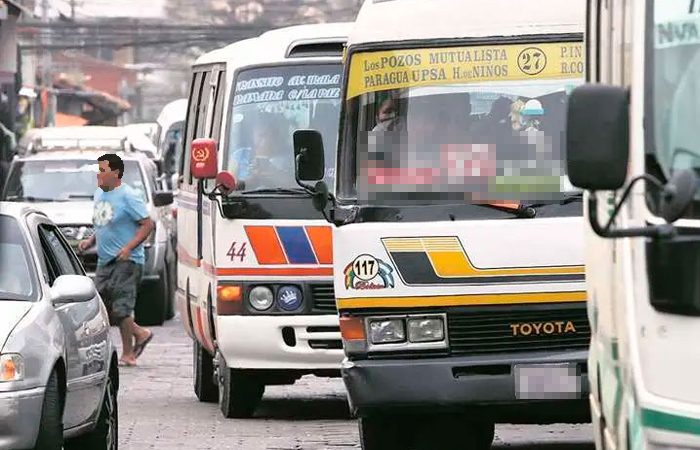 Potosí eleva el pasaje a Bs 4, Santa Cruz mantiene Bs 3 y Tarija suspende el servicio hasta el viernes || Sucre mantiene un pasaje transitorio de Bs 4.50