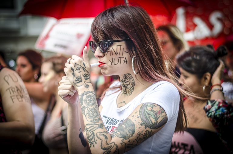 ¿Sindicalizar a las OnlyFaners?: trabajo sexual virtual, los datos detrás de los prejuicios