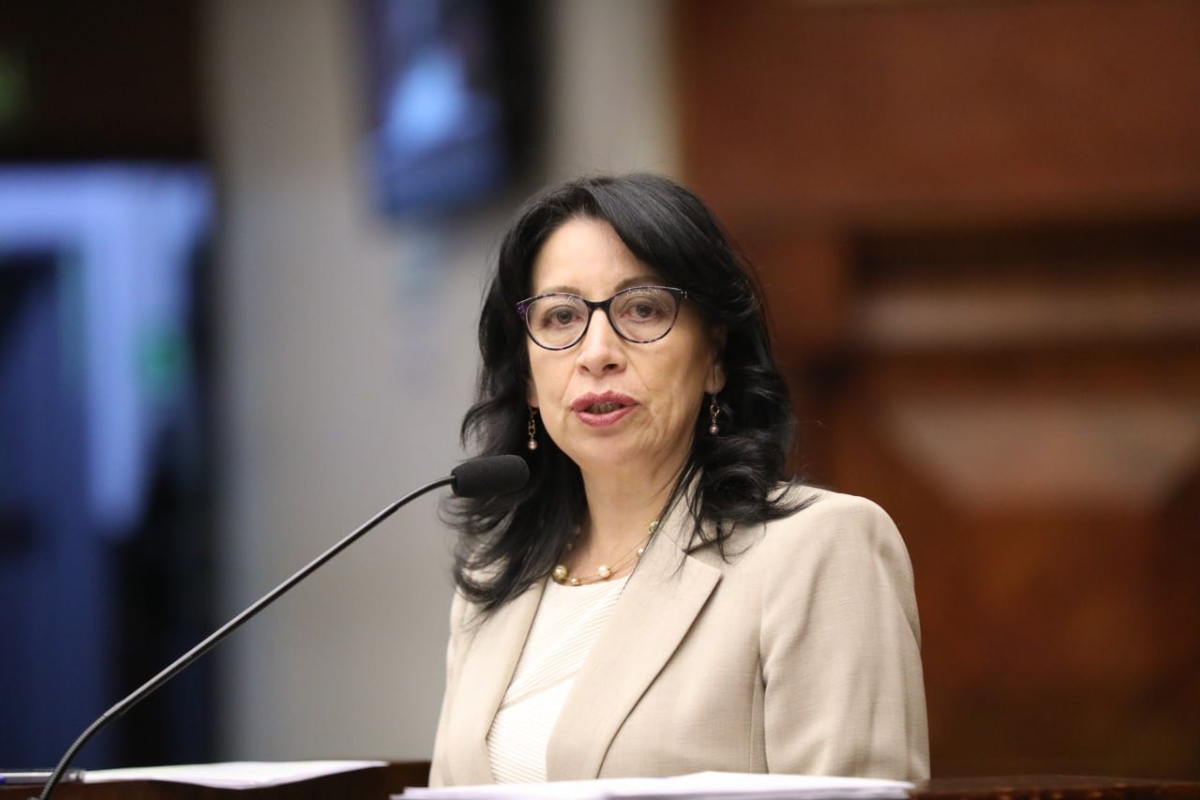 Solanda Goyes no podrá salir del país por supuesto tráfico de influencias Solanda Goyes no podrá salir del país por supuesto tráfico de influencias