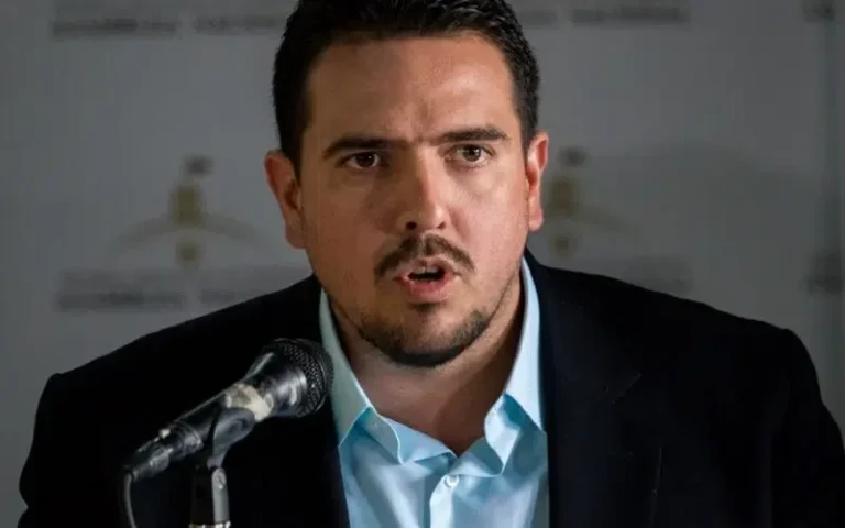 Stalin González exige resultados tras recientes acuerdos y contratos
