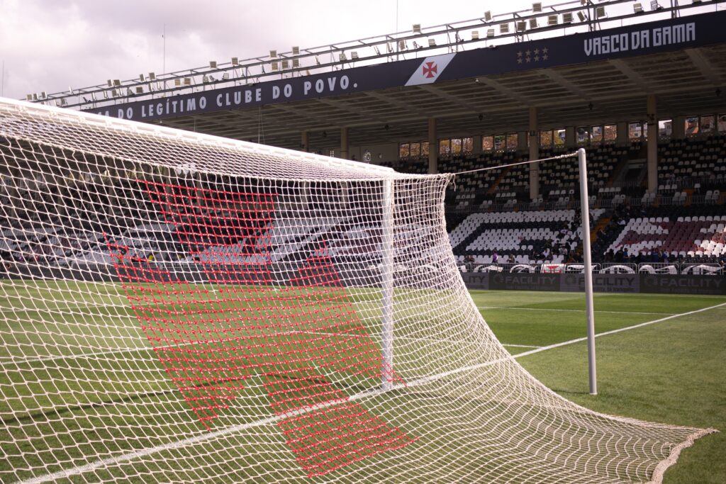 Sul-Americana: Vasco tem até dia 10 para definir estádio contra Boca Sul-Americana: Vasco tem até dia 10 para definir estádio contra Boca