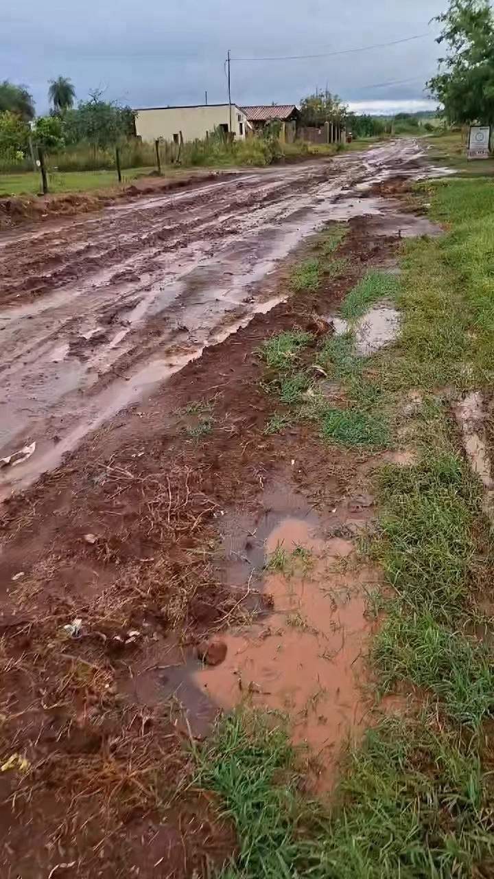 Video: lluvias dejan al descubierto deteriorado camino en San Ignacio y vecinos exigen solución