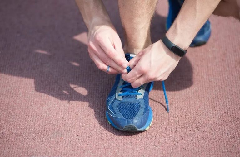 Zapatillas para gimnasio: qué las diferencia de las de running y por qué importa