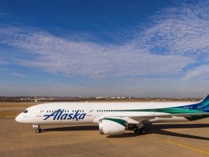 Alaska Air Group activa Alaska Accelerate para construir una aerolínea más global