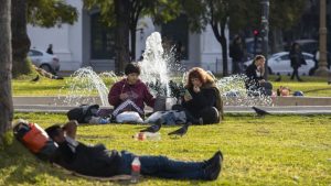 Clima en Buenos Aires el 1 de octubre: mañana fresca, con cielo nublado y temperaturas entre 11 °C y 17 °C sin lluvias