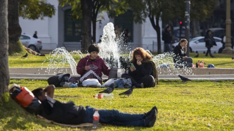 Clima en Buenos Aires el 1 de octubre: mañana fresca, con cielo nublado y temperaturas entre 11 °C y 17 °C sin lluvias