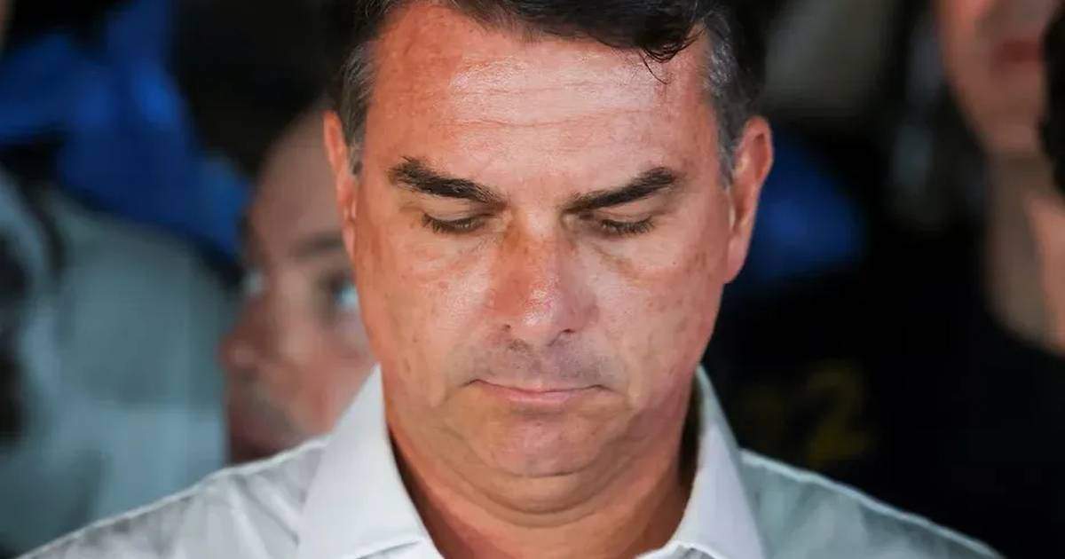 Flávio Bolsonaro llegó a Estados Unidos y se reunió con su hermano Eduardo: el Gobierno de Trump le dará una visa