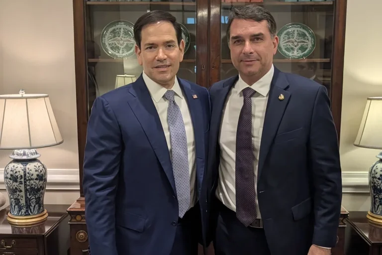 Rubio nega que EUA teria ajudado na fuga de Flávio Bolsonaro