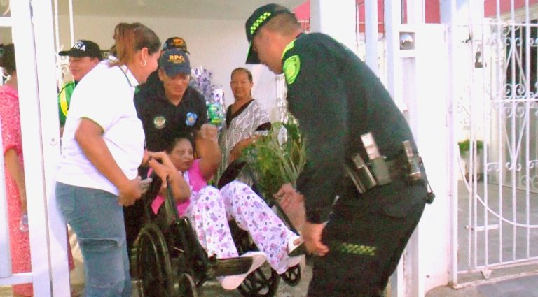 Silla de ruedas devuelve la libertad a Lila en Maicao, La Guajira